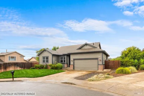 473 Muscat Drive