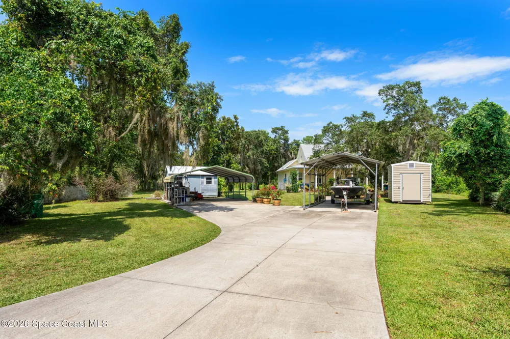 3931 U.S. 1 Mims, FL 32754