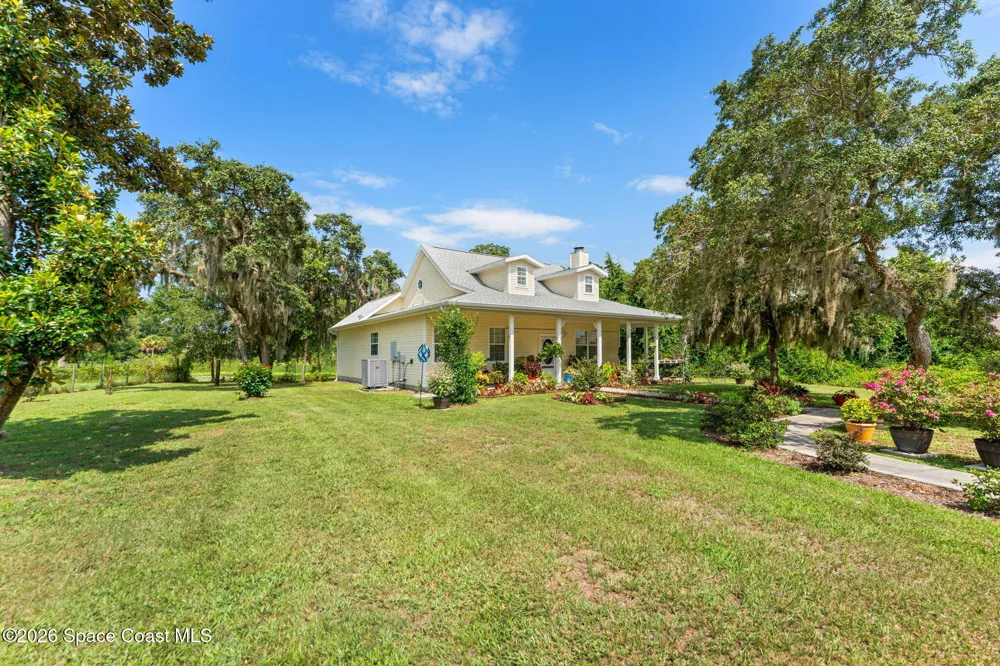 3931 U.S. 1 Mims, FL 32754
