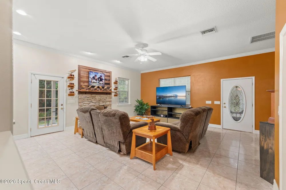 3931 U.S. 1 Mims, FL 32754