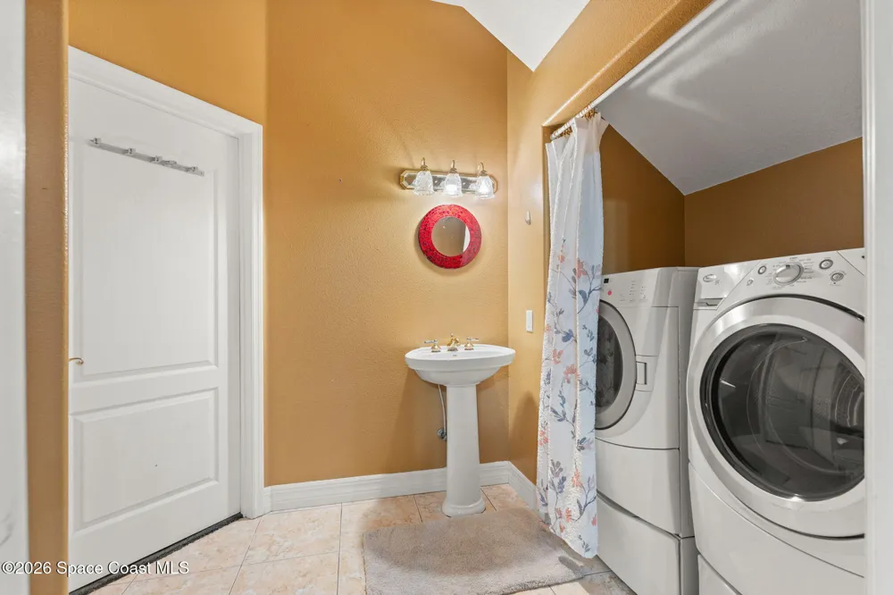 3931 U.S. 1 Mims, FL 32754