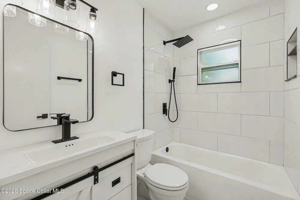 2972 Matthew Drive Rockledge, FL 32955