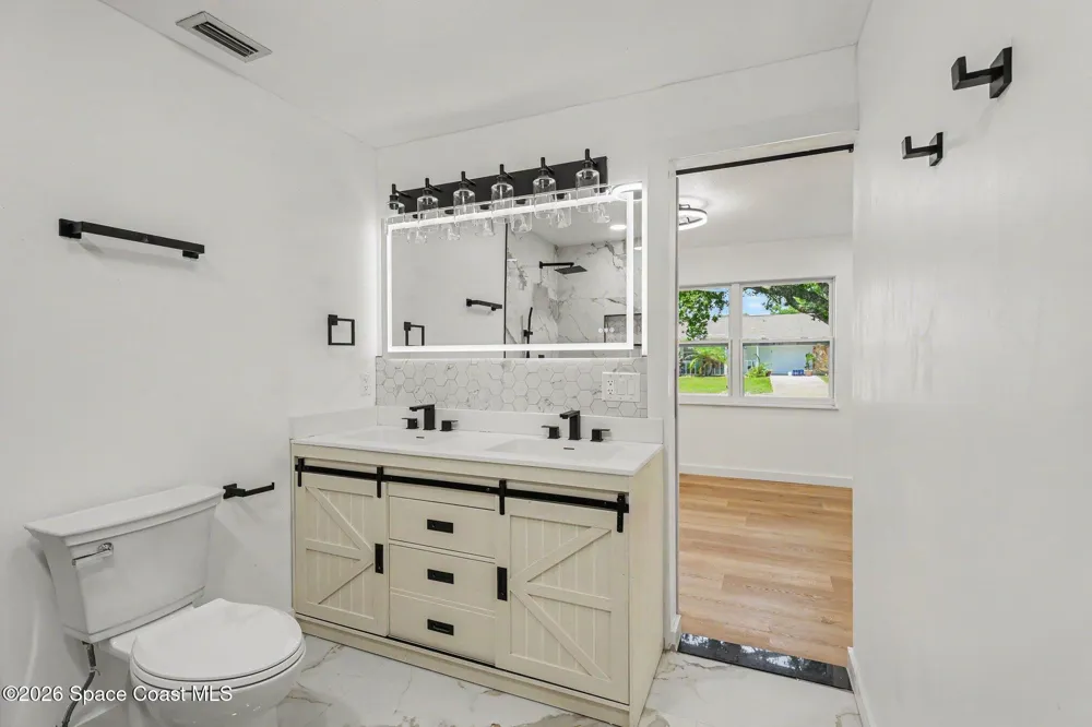 2972 Matthew Drive Rockledge, FL 32955
