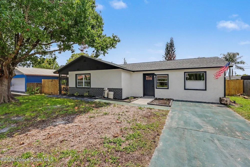 2972 Matthew Drive Rockledge, FL 32955