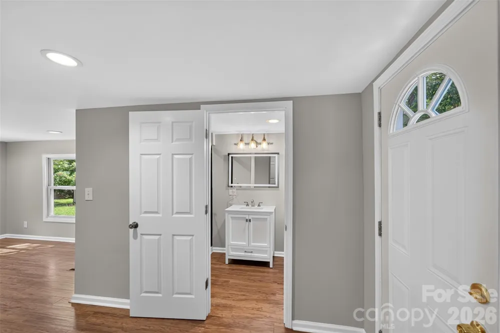 620 10th Street Boulevard NW Hickory, NC 28601