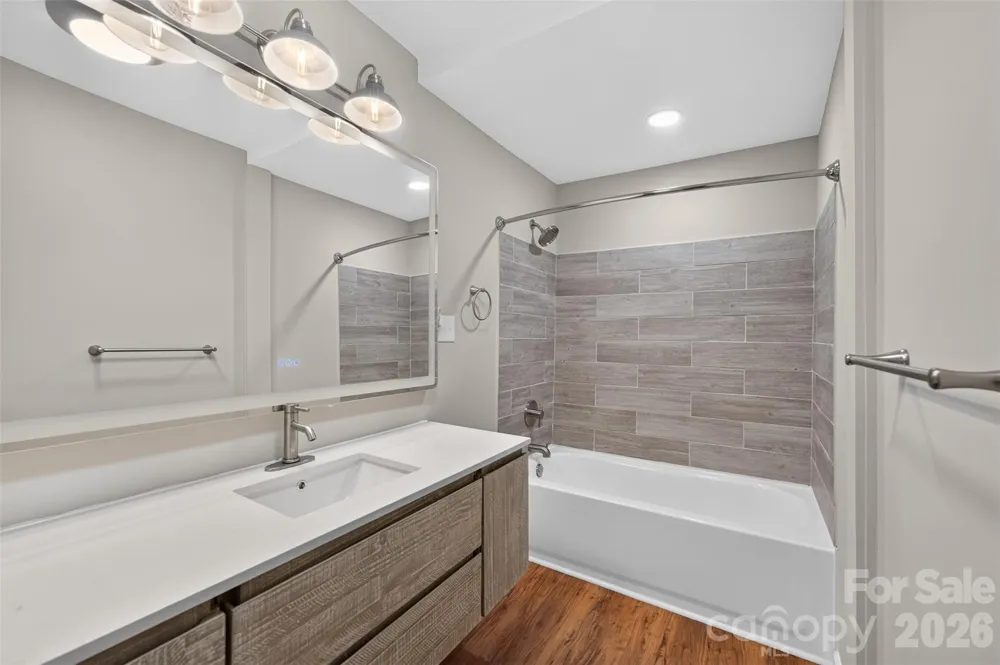 620 10th Street Boulevard NW Hickory, NC 28601