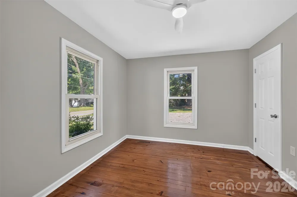 620 10th Street Boulevard NW Hickory, NC 28601