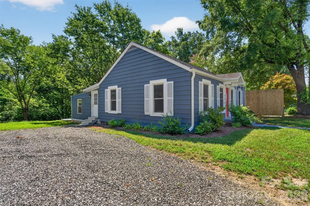 620 10th Street Boulevard NW Hickory, NC 28601
