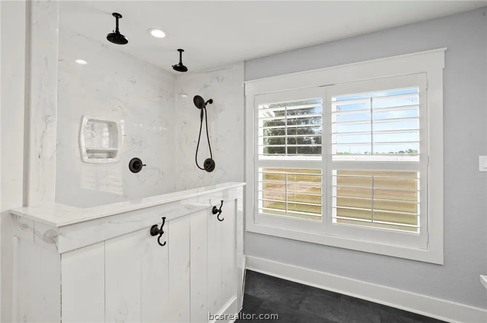 2205 County Road 122 CountyRoad Caldwell, TX 77836