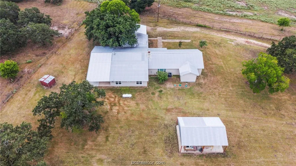 2205 County Road 122 CountyRoad Caldwell, TX 77836