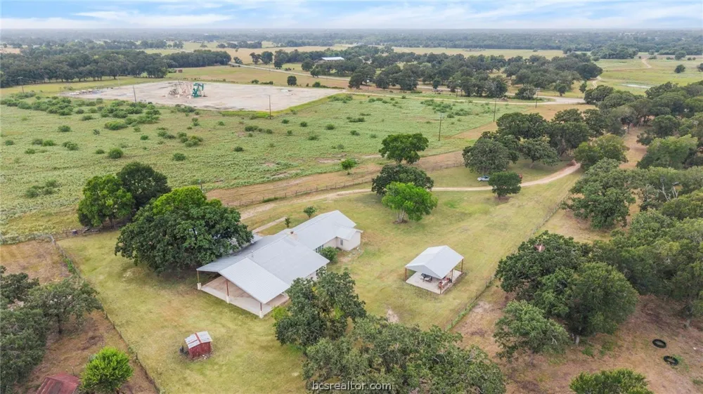 2205 County Road 122 CountyRoad Caldwell, TX 77836