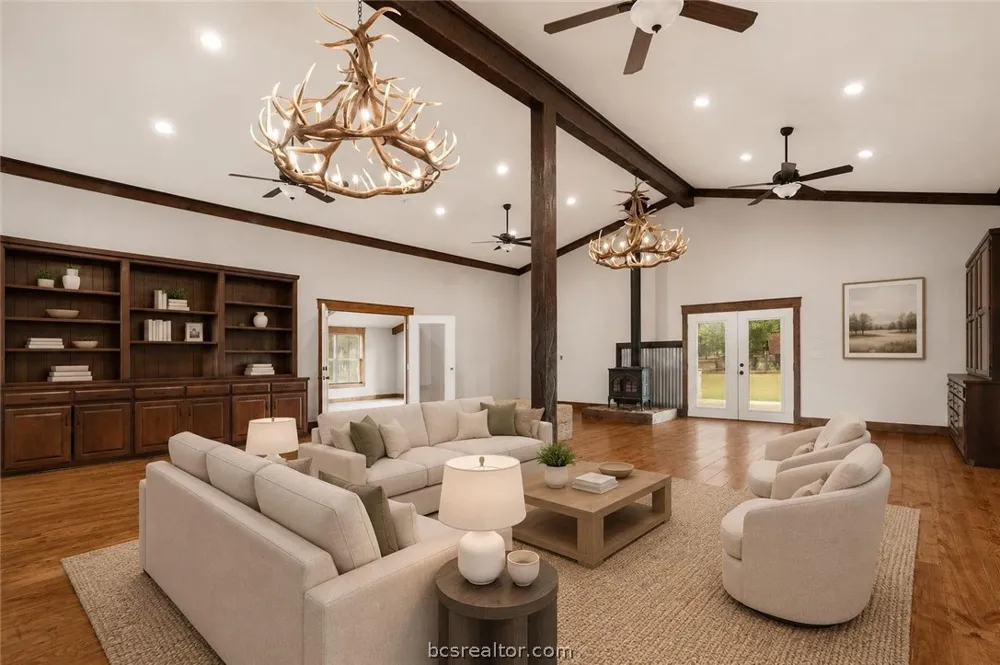 2205 County Road 122 CountyRoad Caldwell, TX 77836