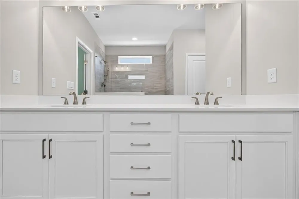 2023 Oconee Bluff Drive Athens, GA 30601