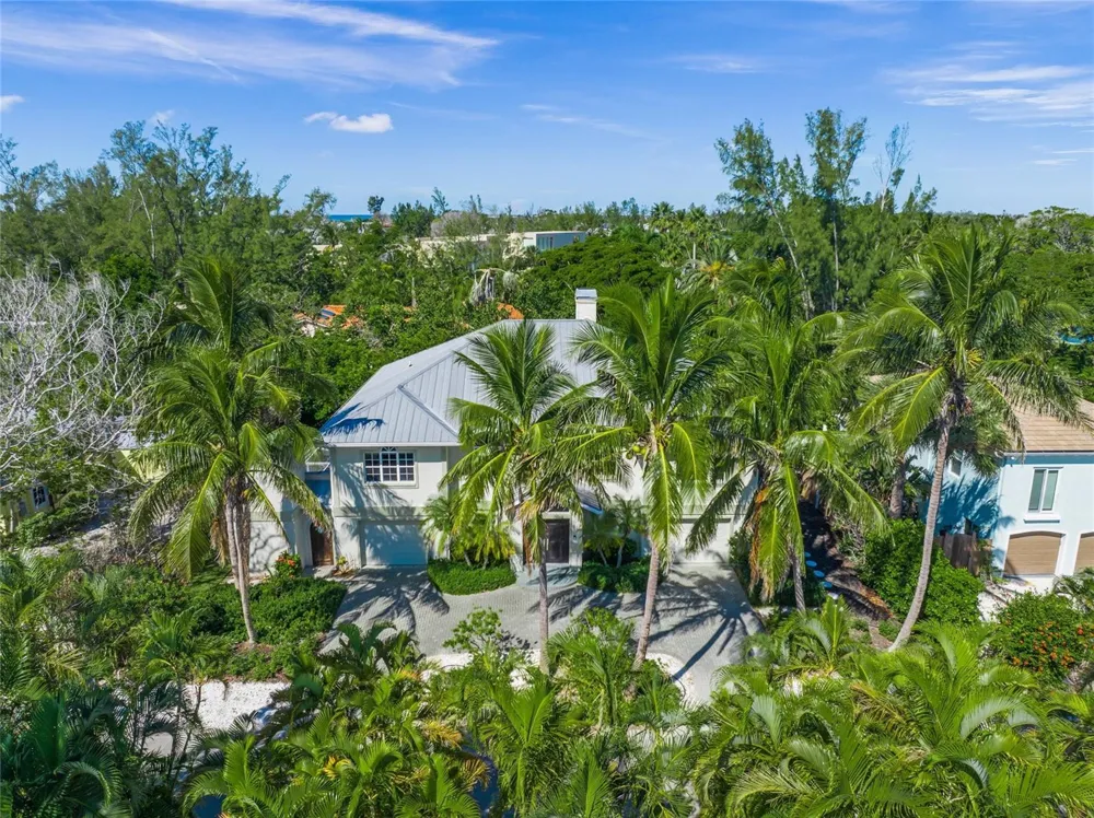 569 JUAN ANASCO DRIVE Longboat Key, FL 34228