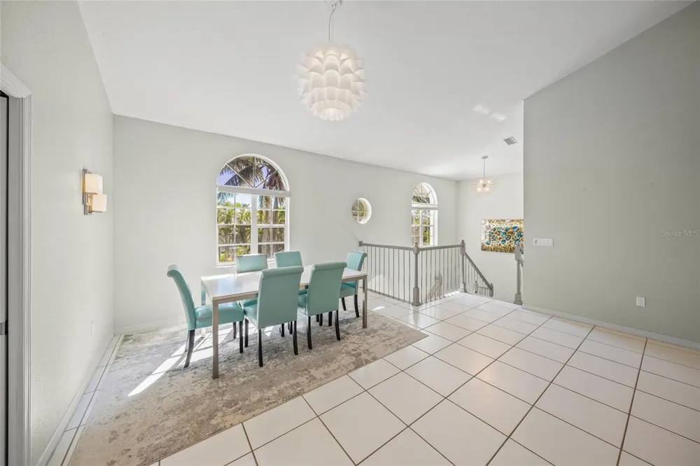 569 JUAN ANASCO DRIVE Longboat Key, FL 34228