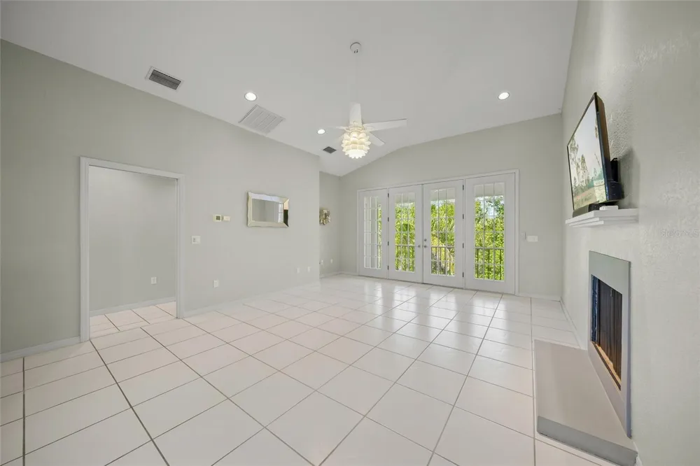 569 JUAN ANASCO DRIVE Longboat Key, FL 34228