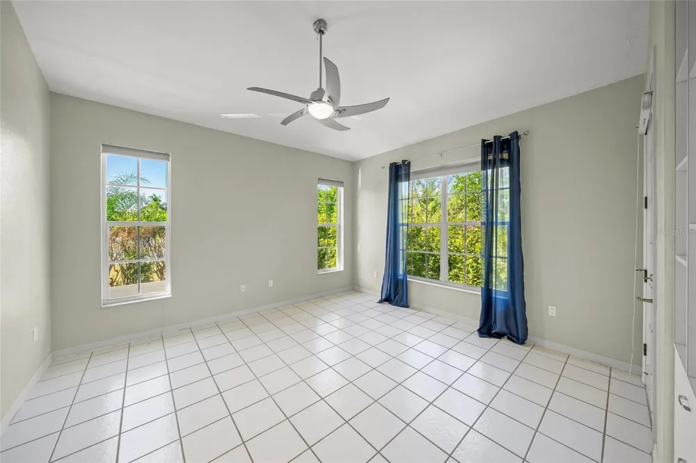 569 JUAN ANASCO DRIVE Longboat Key, FL 34228