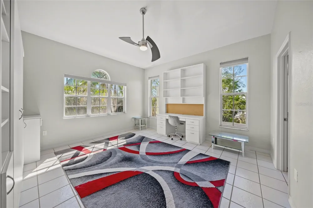 569 JUAN ANASCO DRIVE Longboat Key, FL 34228