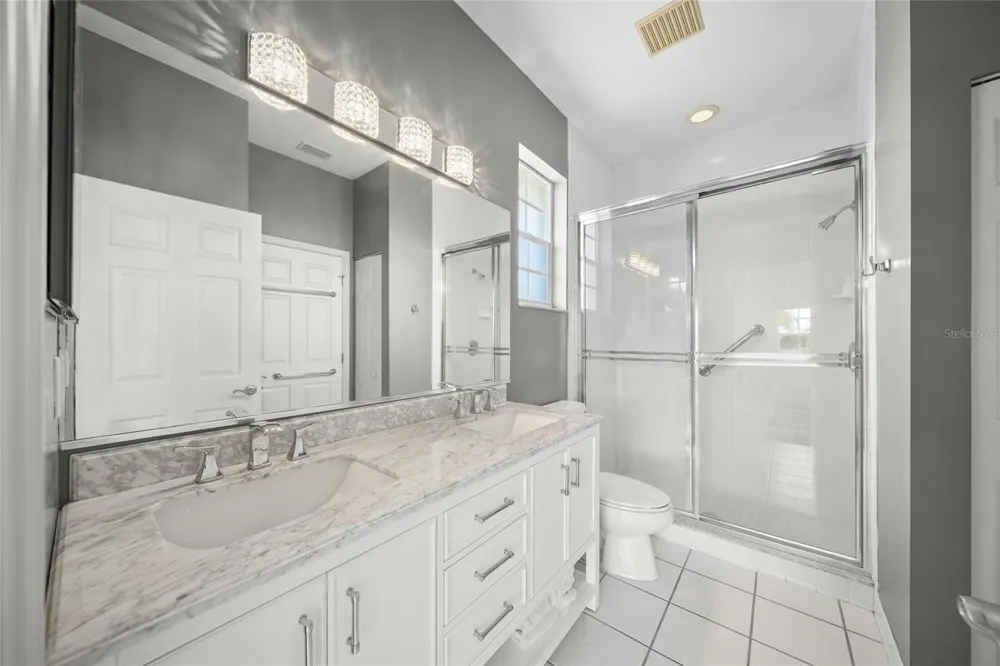 569 JUAN ANASCO DRIVE Longboat Key, FL 34228