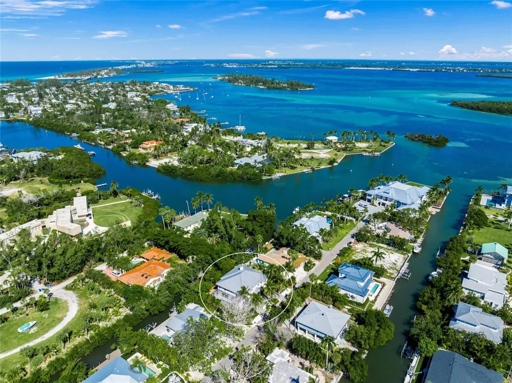 569 JUAN ANASCO DRIVE Longboat Key, FL 34228