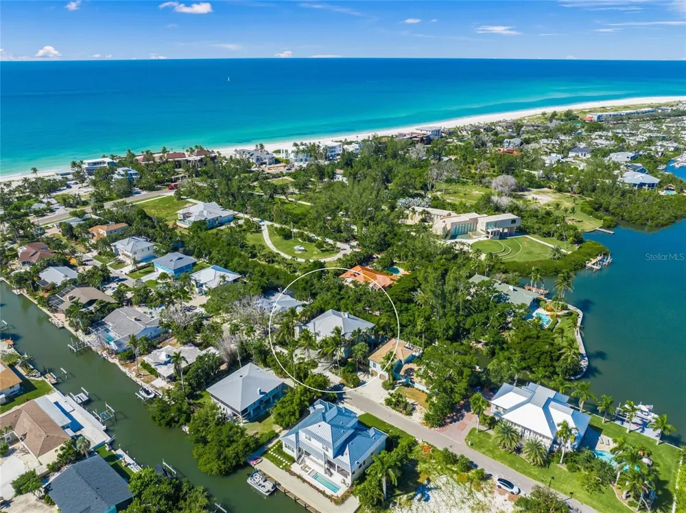 569 JUAN ANASCO DRIVE Longboat Key, FL 34228