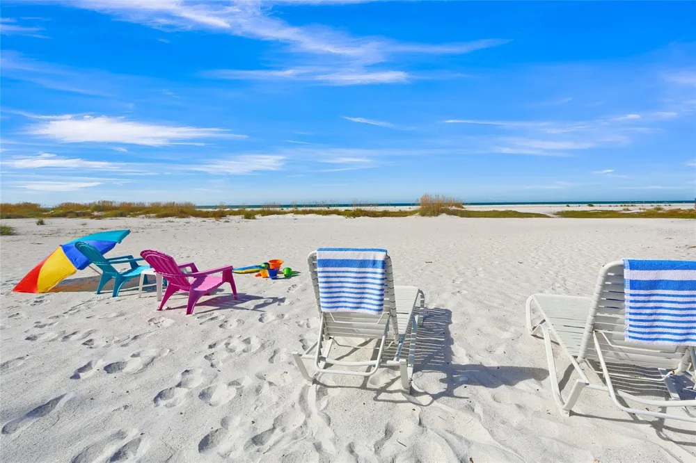 569 JUAN ANASCO DRIVE Longboat Key, FL 34228