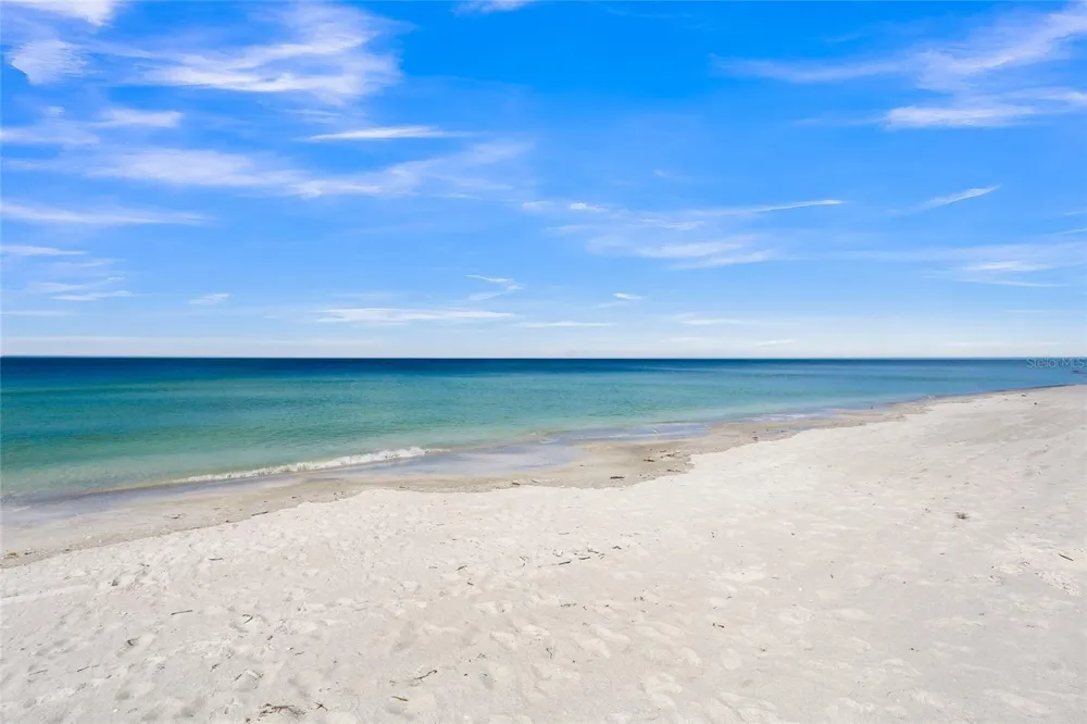 569 JUAN ANASCO DRIVE Longboat Key, FL 34228