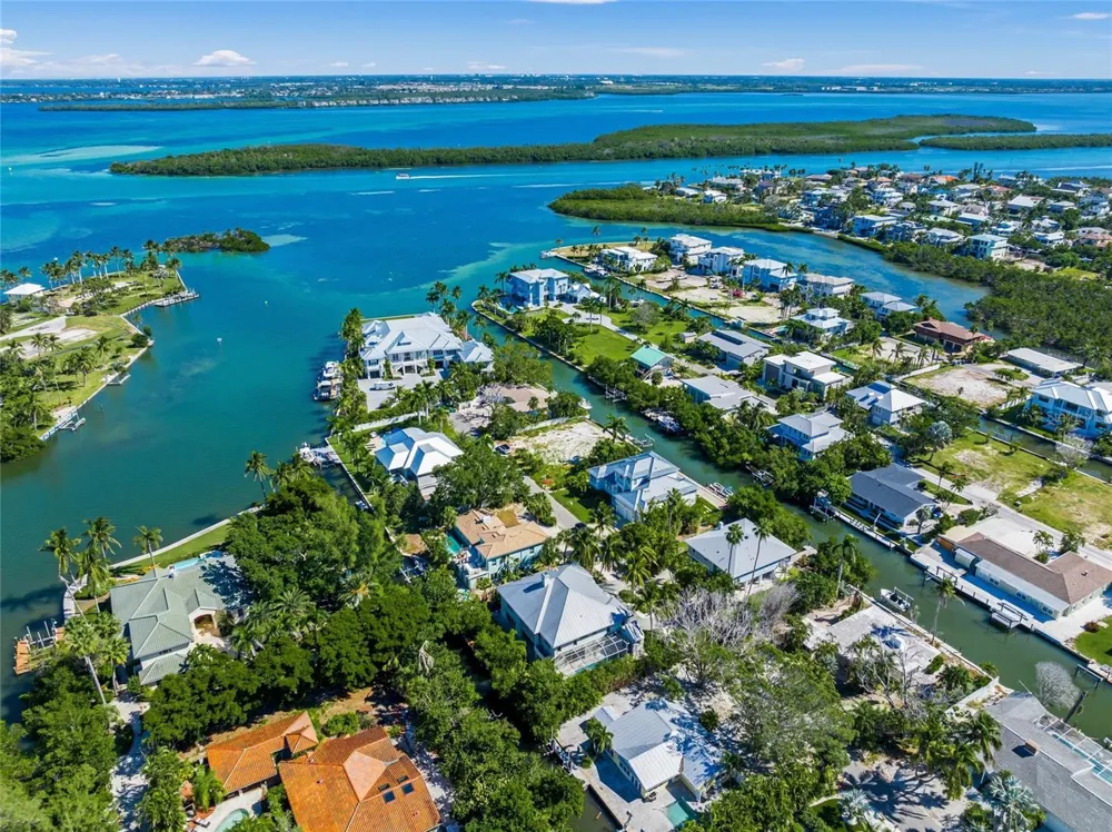 569 JUAN ANASCO DRIVE Longboat Key, FL 34228