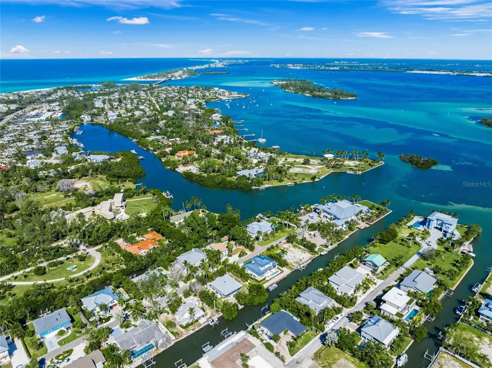 569 JUAN ANASCO DRIVE Longboat Key, FL 34228