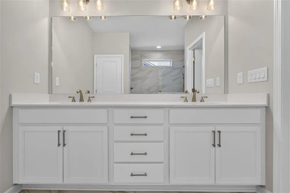 2021 Oconee Bluff Drive Athens, GA 30601
