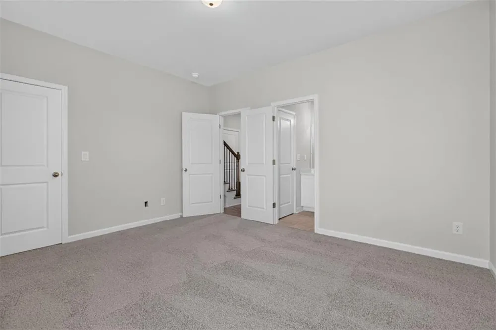2021 Oconee Bluff Drive Athens, GA 30601