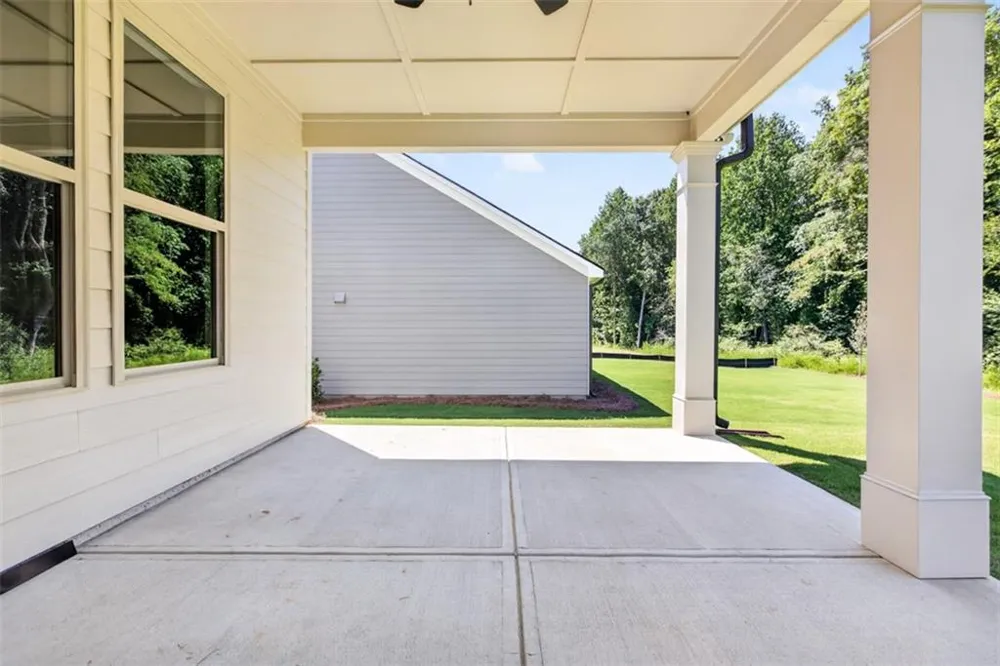 2021 Oconee Bluff Drive Athens, GA 30601