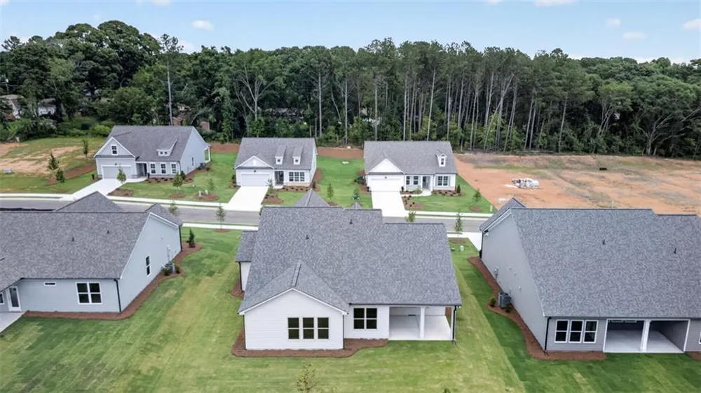 2021 Oconee Bluff Drive Athens, GA 30601