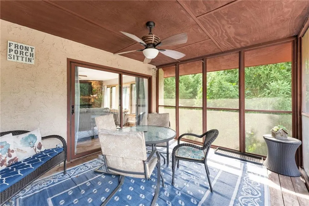 327 Brucken Strasse #311 Helen, GA 30545