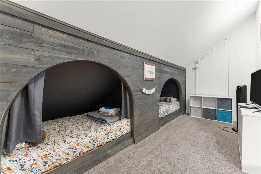 327 Brucken Strasse #311 Helen, GA 30545