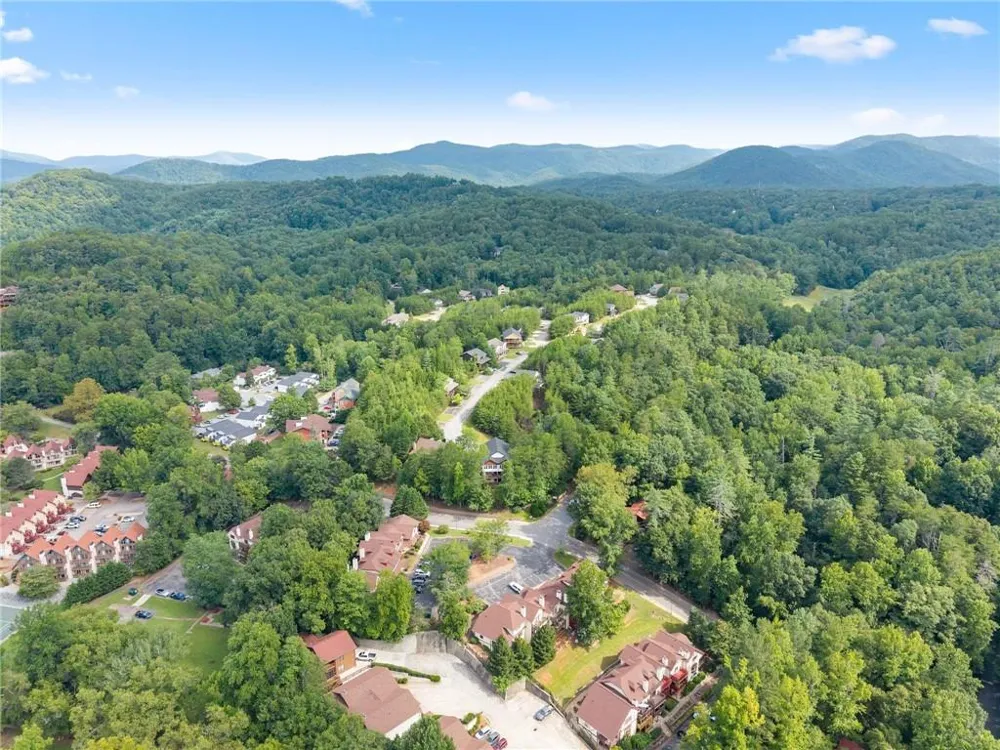 327 Brucken Strasse #311 Helen, GA 30545