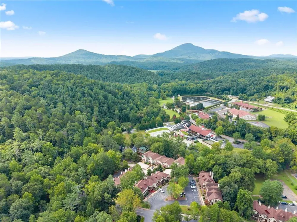 327 Brucken Strasse #311 Helen, GA 30545