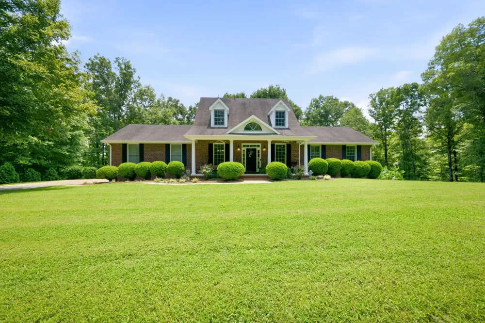 349 Parkview Ln Centerville, TN 37033
