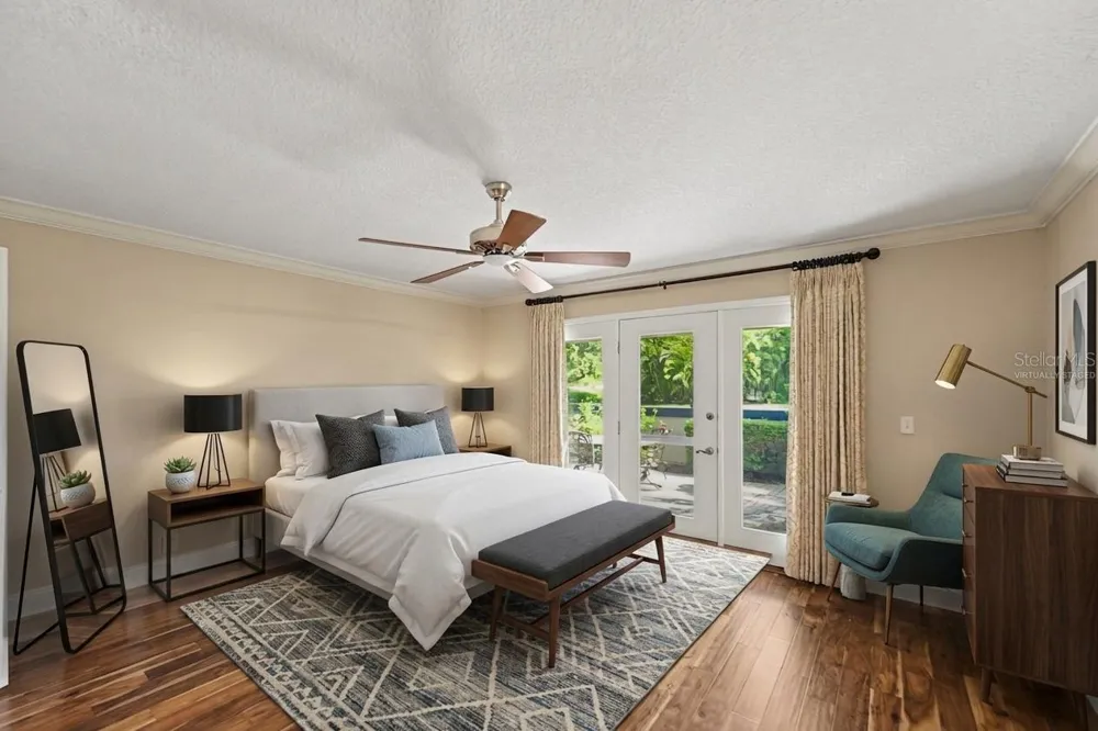 1683 WATERMARK CIRCLE NE St Petersburg, FL 33702