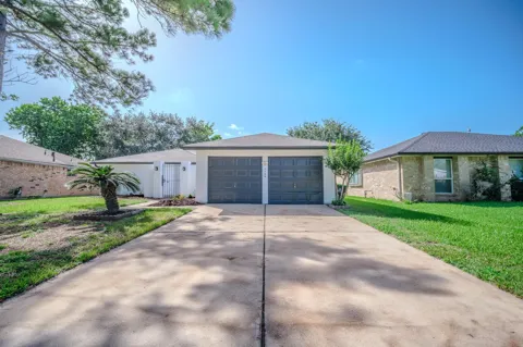 1126 Beechbend Drive