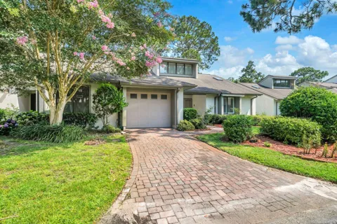 134 Gleneagles Drive #-134