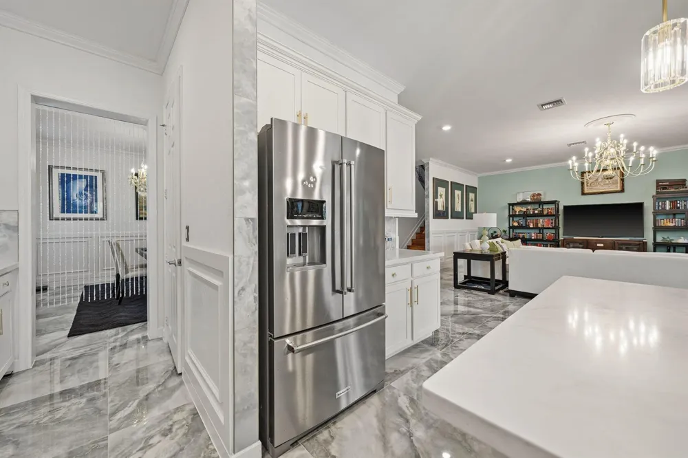 984 Sterling Pine Place Loxahatchee, FL 33470