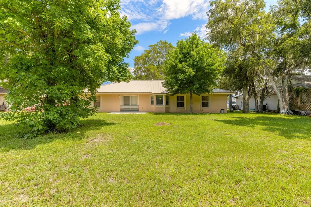 816 IRON HORSE ROAD Daytona Beach, FL 32114