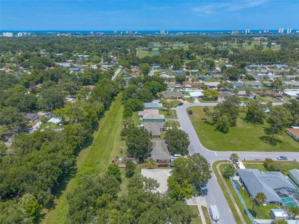 816 IRON HORSE ROAD Daytona Beach, FL 32114