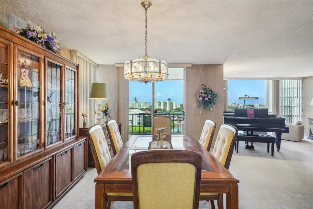 7400 SUN ISLAND DRIVE S #802 South Pasadena, FL 33707