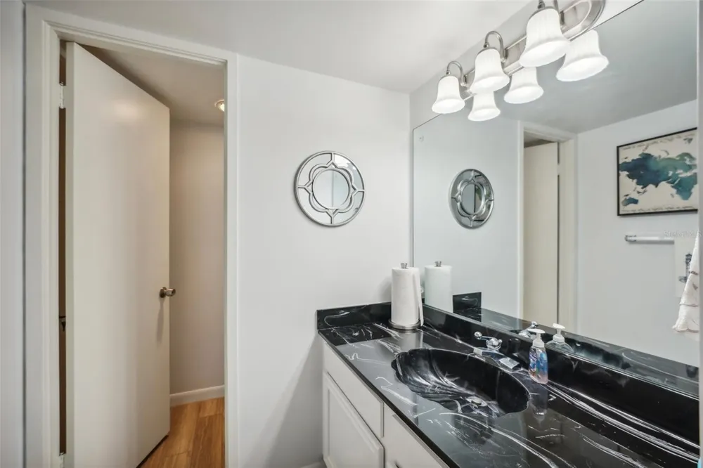7400 SUN ISLAND DRIVE S #802 South Pasadena, FL 33707