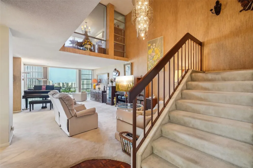 7400 SUN ISLAND DRIVE S #802 South Pasadena, FL 33707
