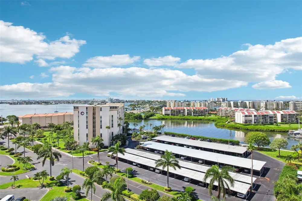 7400 SUN ISLAND DRIVE S #802 South Pasadena, FL 33707