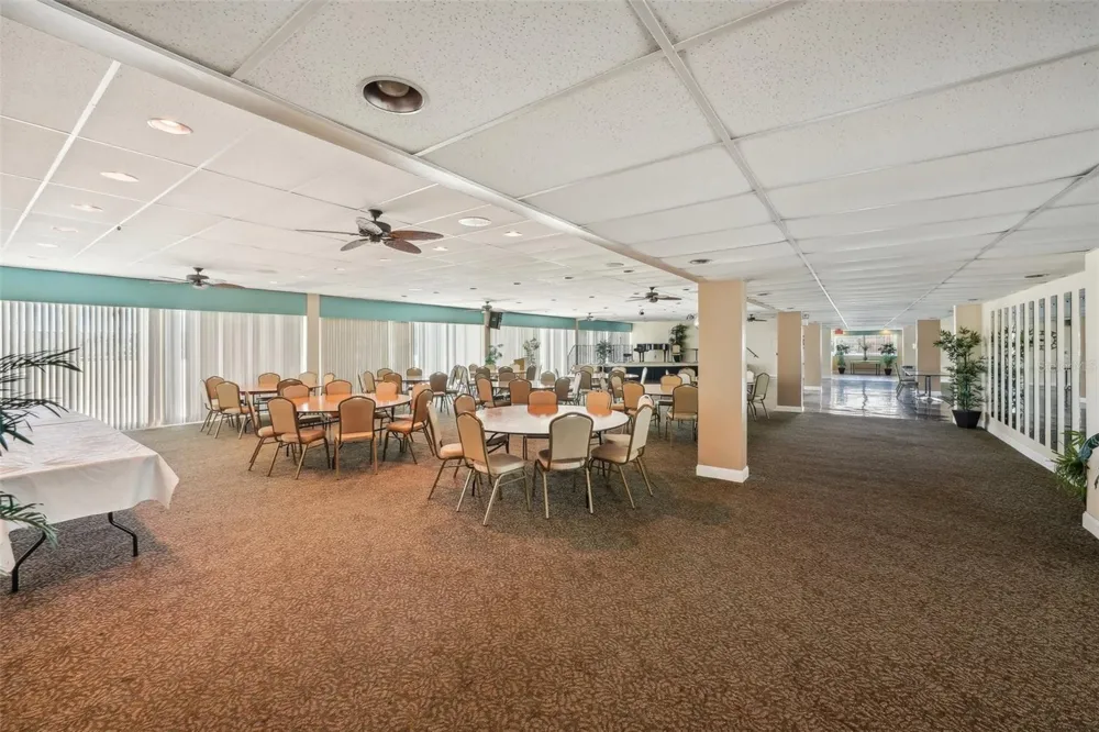 7400 SUN ISLAND DRIVE S #802 South Pasadena, FL 33707