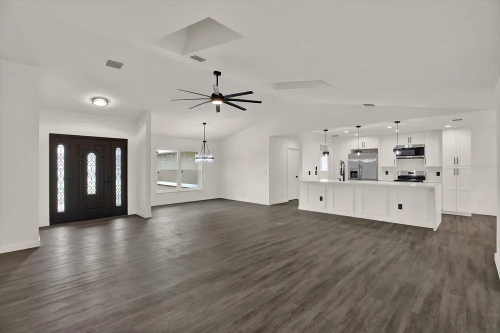 12186 LAMONT DRIVE Spring Hill, FL 34608